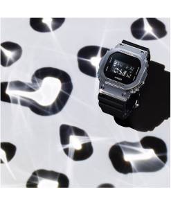 RELOJ CASIO G-SHOCK GM-5600-1DR PLATED